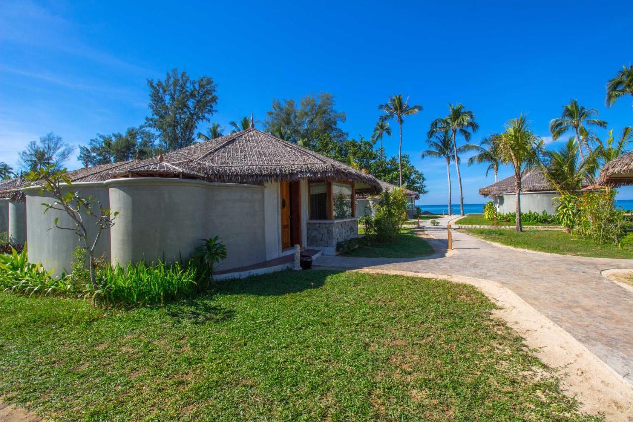 Pristine Mermaid Resort Ngapali Exterior photo